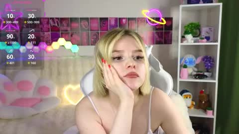 Snapshot of joice_queen chatting on February 22, 3:34 am Paula online show from February 22, 3:34 am