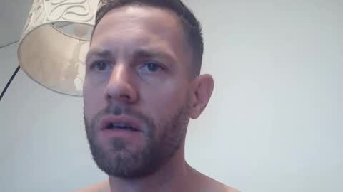 jojo19844 online show from September 29, 4:44 am