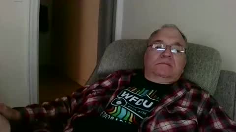 joker5339 online show from April 25, 1:52 pm