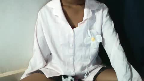 joliekah27 online show from January 31, 7:44 pm