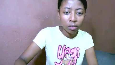 joliekah27 online show from March 5, 1:50 pm