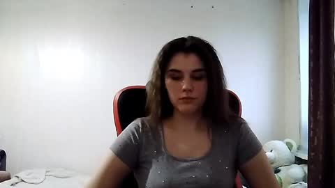 Eva online show from May 14, 3:54 pm