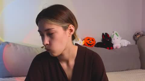 Viola online show from October 17, 11:47 am