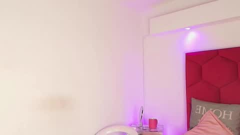 Jonas  online show from March 12, 7:04 pm