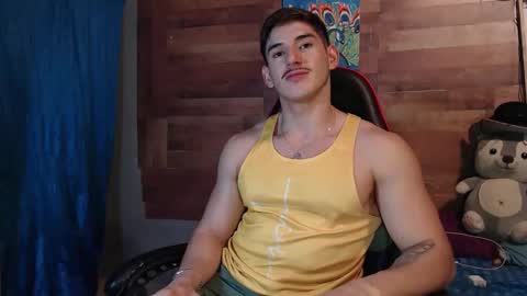 jonathancast08 online show from November 27, 12:40 am