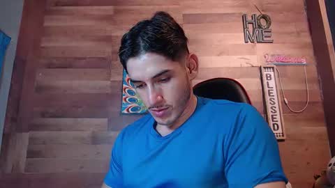 jonathancast08 online show from December 18, 12:39 am