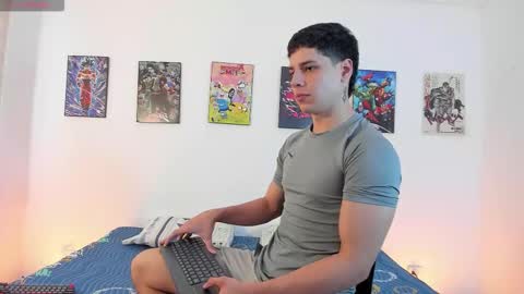 Instagram jonathanfit14 online show from March 26, 9:20 pm