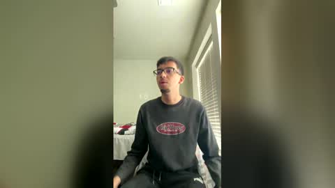 jonax11_ online show from April 10, 3:39 pm