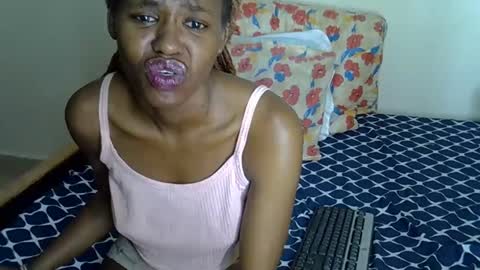 Snapshot of jonte_254 chatting on March 6, 10:41 am jonte_254 online show from March 6, 10:41 am