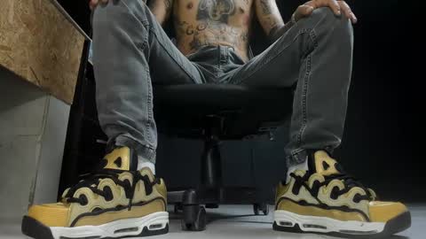 jordan33blake online show from January 25, 12:58 pm