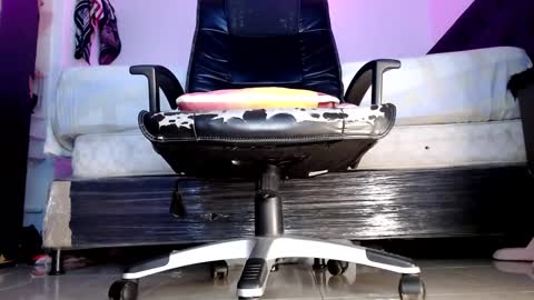 jordan33blake online show from January 12, 11:58 pm