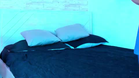 Jordi online show from February 20, 4:12 am