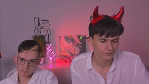 jordi_ser online show from October 22, 2:52 pm