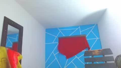 perryt 420 online show from November 4, 5:20 am