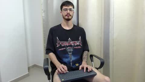 alejandro online show from February 25, 1:53 am