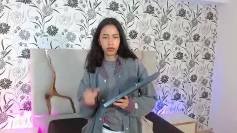 Joselyn  online show from January 9, 11:49 am