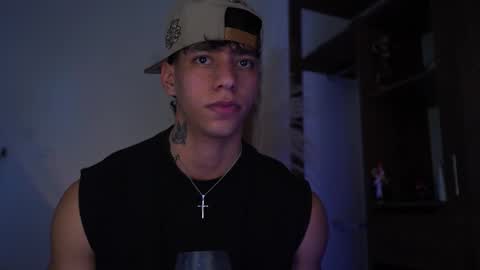 Josep online show from November 11, 7:49 pm