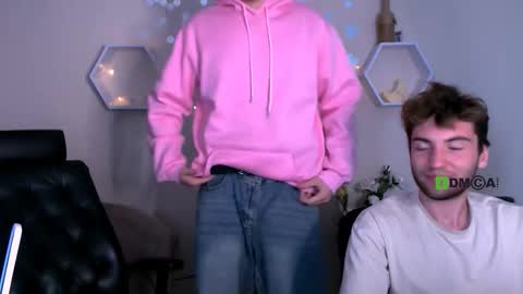 joseph_bear_ online show from October 2, 7:45 pm