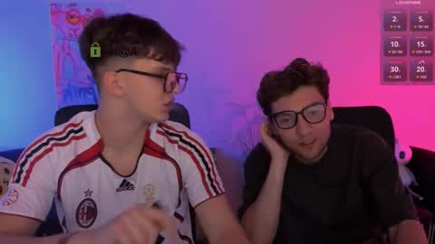 joseph_bear_ online show from December 20, 8:05 pm