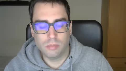 Jose online show from January 10, 2:22 pm