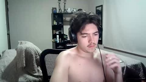 Snapshot of josh_fucks420 chatting on December 3, 5:26 am Josh online show from December 3, 5:26 am