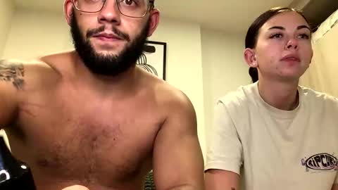 Snapshot of josh_xo chatting on October 24, 2:40 pm josh_xo online show from October 24, 2:40 pm