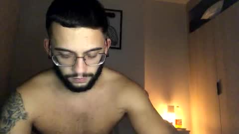 Snapshot of josh_xo chatting on September 10, 6:53 pm josh_xo online show from September 10, 6:53 pm