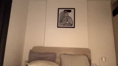 Snapshot of josh_xo chatting on September 14, 6:09 pm josh_xo online show from September 14, 6:09 pm