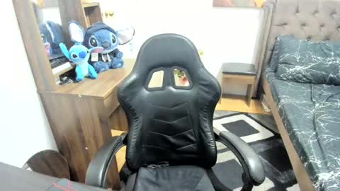 joshay21 online show from August 8, 12:59 pm