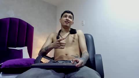 JoshBeech online show from February 18, 1:44 pm