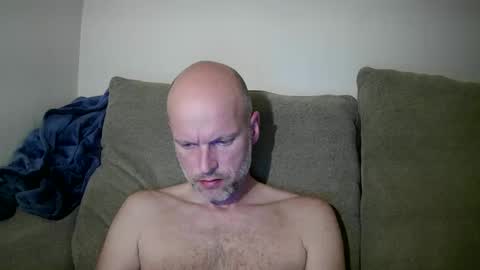 Snapshot of joshking2017 chatting on December 3, 11:29 pm joshking2017 online show from December 3, 11:29 pm