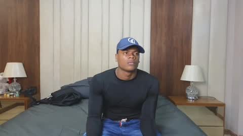 joshloganx online show from January 18, 7:37 pm