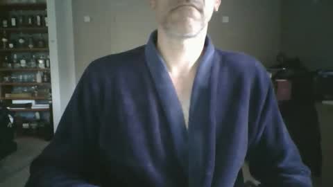 joshua154197 online show from April 2, 10:44 am