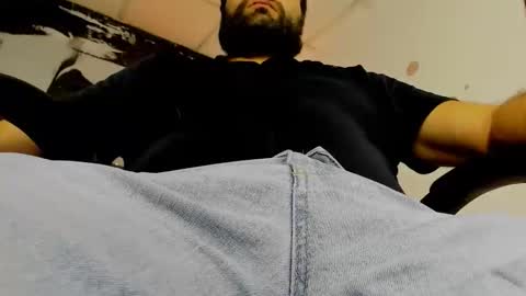 joshuaa11_ online show from April 7, 9:17 pm