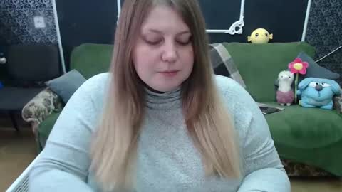 Snapshot of josiesun771 chatting on February 23, 12:59 pm josiesun771 online show from February 23, 12:59 pm