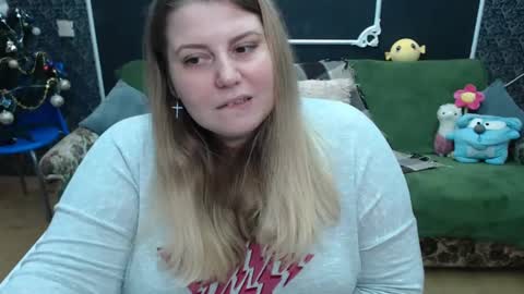 Snapshot of josiesun771 chatting on December 20, 8:06 am josiesun771 online show from December 20, 8:06 am