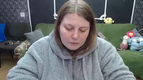 Snapshot of josiesun771 chatting on March 1, 7:30 am josiesun771 online show from March 1, 7:30 am