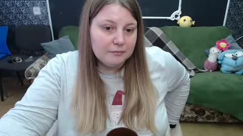Snapshot of josiesun771 chatting on February 28, 10:20 am josiesun771 online show from February 28, 10:20 am