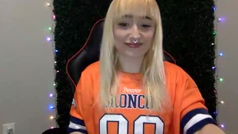 Josie Sweetheart  online show from January 13, 11:12 pm