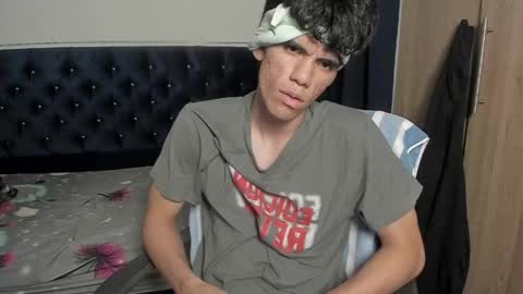 josy online show from April 27, 2:42 am