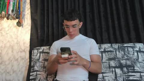 Im Jouliano online show from March 7, 4:34 am