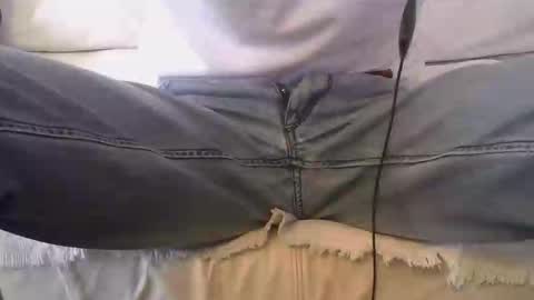 Snapshot of jovenduro84 chatting on October 11, 1:49 pm jovenduro84 online show from October 11, 1:49 pm