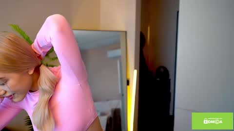 joybunny online show from March 8, 8:22 am