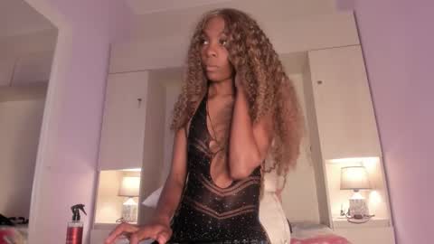 joyceblake online show from February 3, 8:24 pm