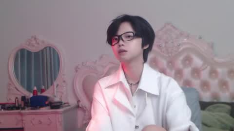 joycekay online show from June 17, 10:48 pm