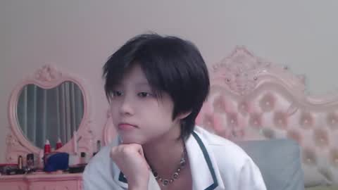 joycekay online show from June 15, 8:01 pm