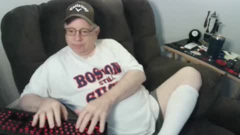 Snapshot of jpmel99 chatting on September 28, 9:57 pm jpmel99 online show from September 28, 9:57 pm