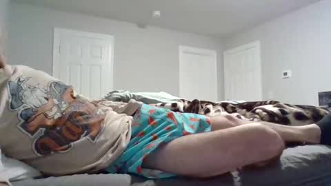 jsanchez12 online show from April 2, 6:26 pm