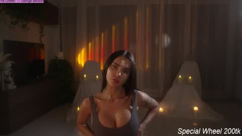 Jennifer Diaz online show from November 21, 7:12 pm