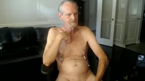 jtull52 online show from September 27, 4:38 pm